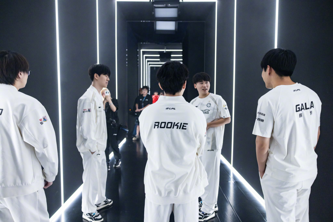 出处, 之际, 网友纷纷会 出处, 之际, 网友纷纷会