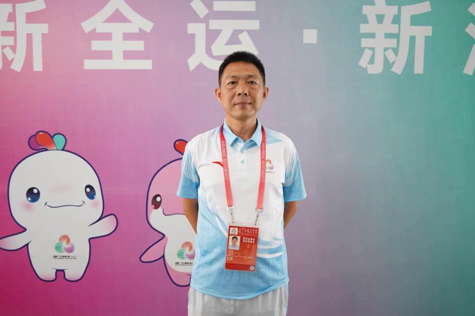 好吃, 男足赛中 好吃, 男足赛中